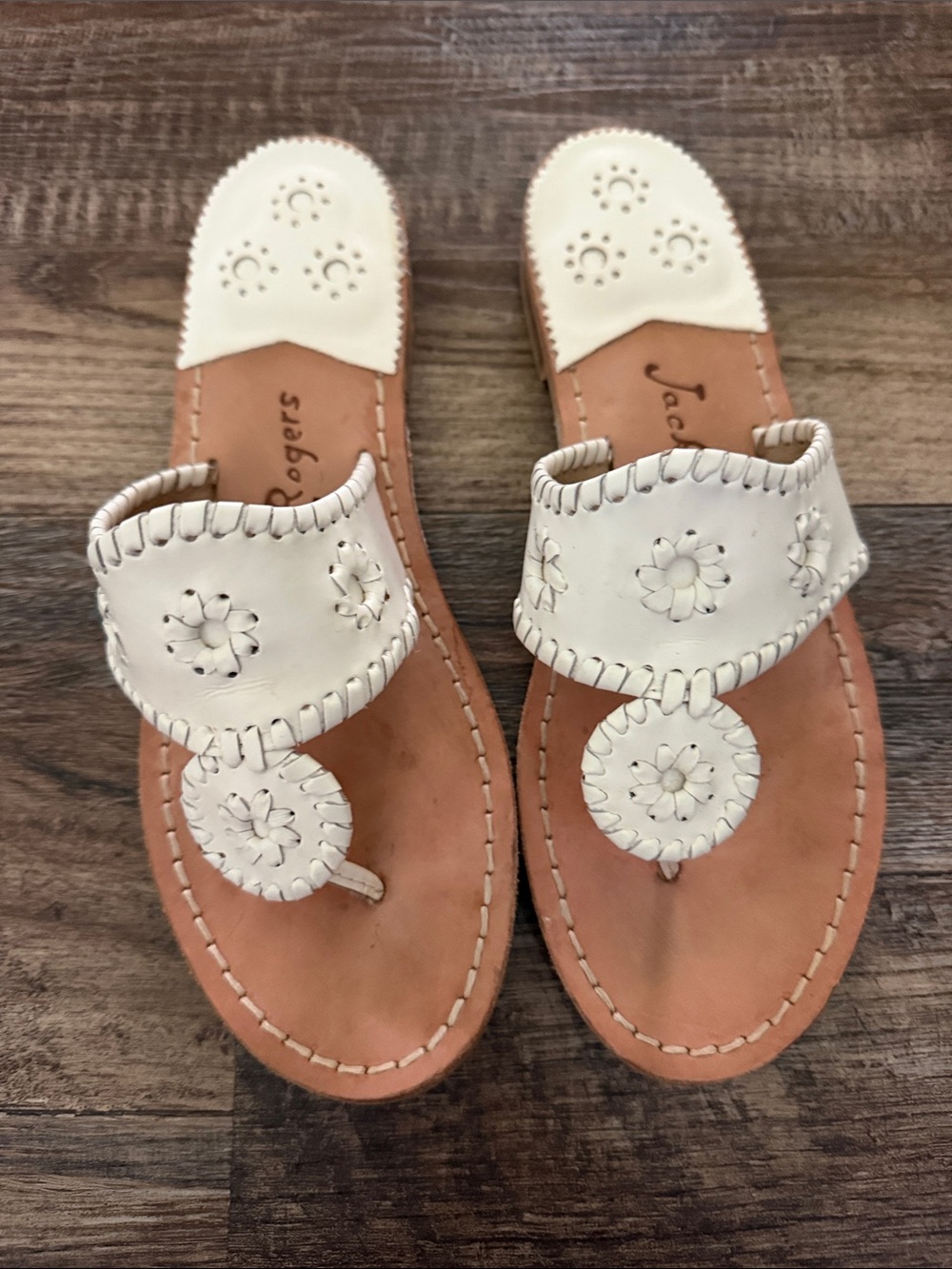Jack Rogers White Leather Floral Thong Sandals